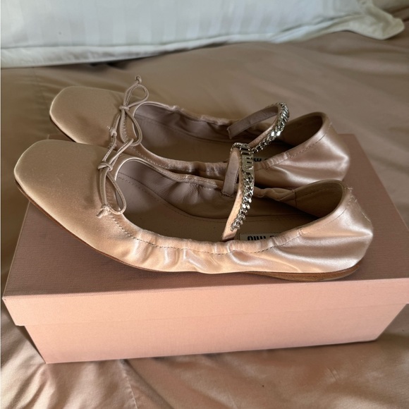 Miu Miu Silk Ballet Flats with Silver chain Size:38 - Picture 3 of 11